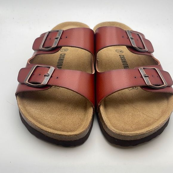 CUSHIONAIRE Women's Comfy Cork Footbed Sandal SIZE 7 WHISKEY - Picture 2 of 6
